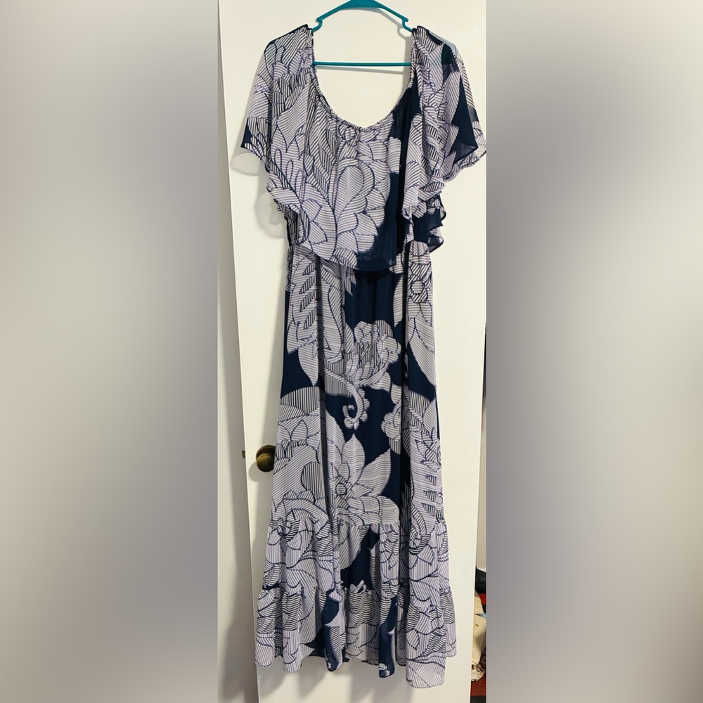 Donna Morgan Navy Dress off the shoulder size 18